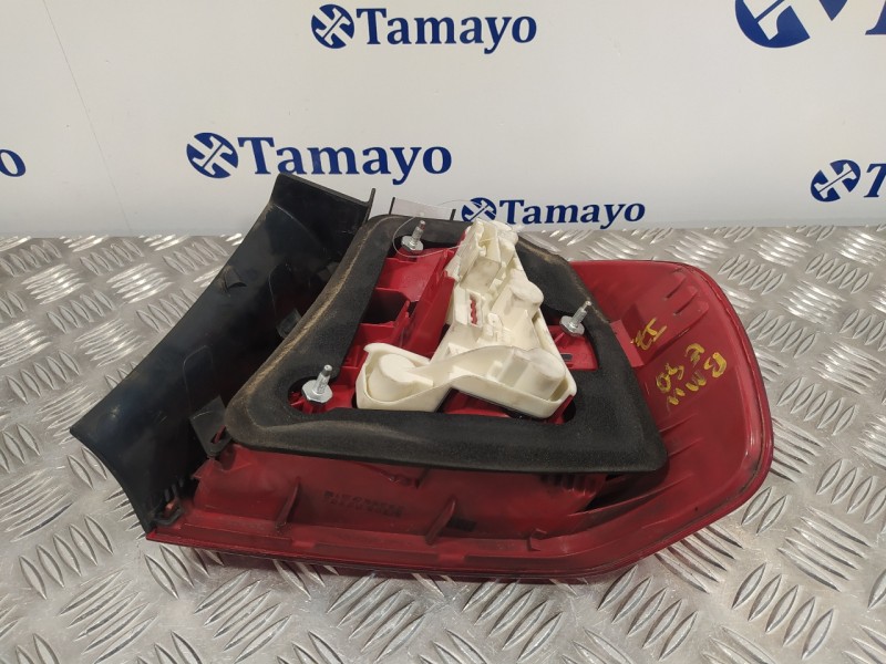 Recambio de piloto trasero izquierdo para bmw serie 3 berlina (e90) referencia OEM IAM 693745730  