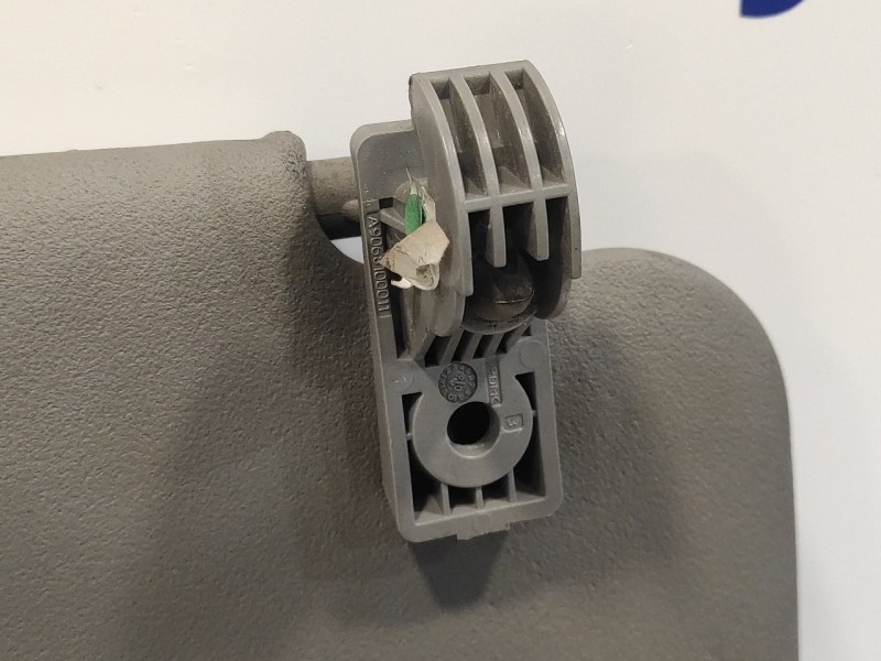 Recambio de parasol derecho para mercedes-benz sprinter ii james cook (906) 3.0 cdi referencia OEM IAM A9068100011  