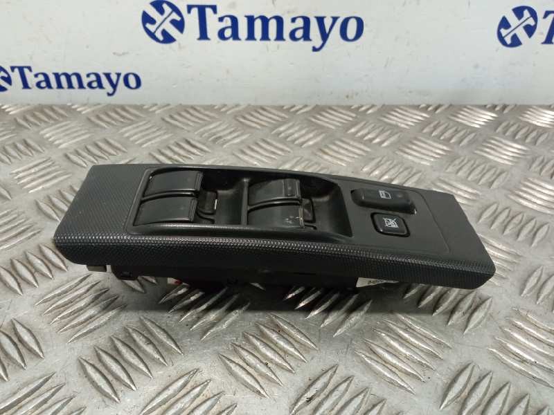 Recambio de mando elevalunas delantero izquierdo para toyota corolla verso (r1) referencia OEM IAM 848200F030  37073C