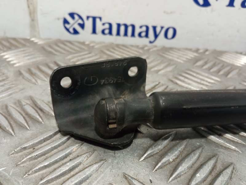 Recambio de amortiguadores maletero / porton para peugeot 208 1.2 12v vti referencia OEM IAM 9673083680  