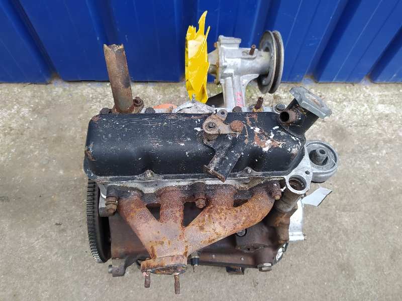 Recambio de despiece motor para seat 600 referencia OEM IAM   