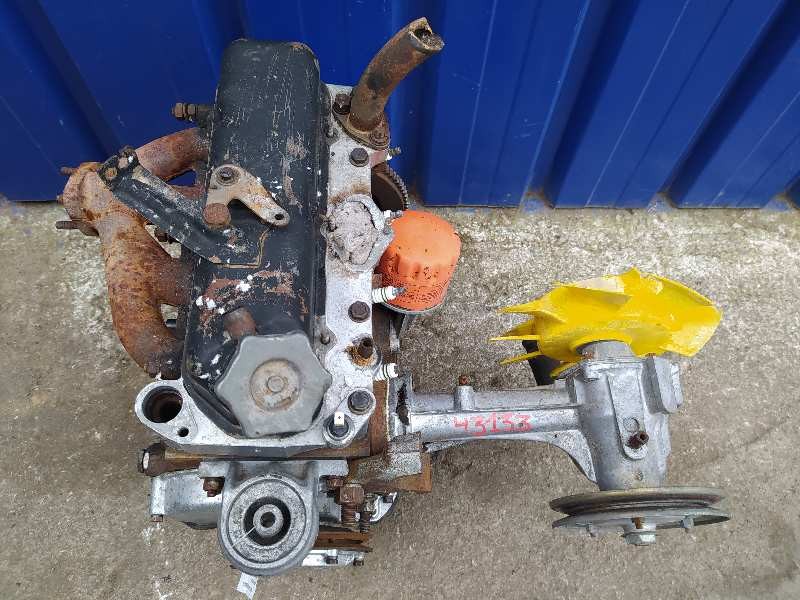 Recambio de despiece motor para seat 600 referencia OEM IAM   