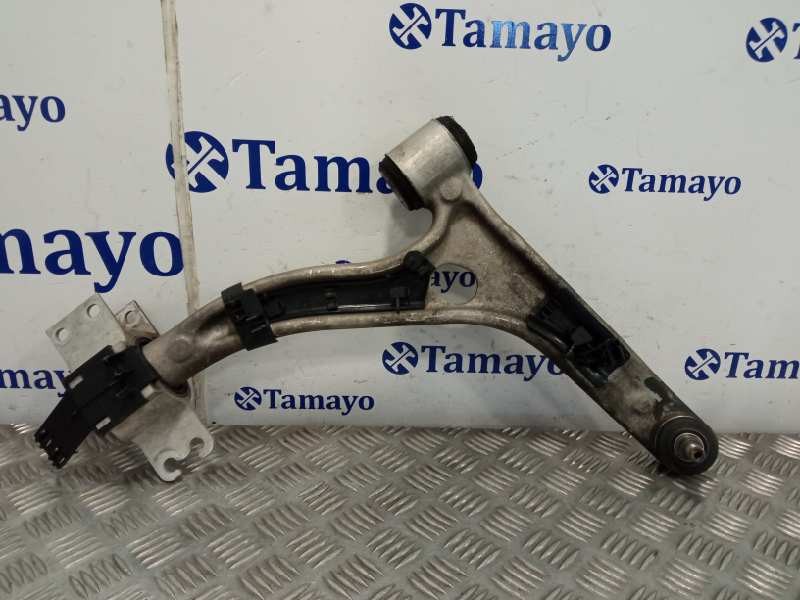 Recambio de brazo suspension inferior delantero derecho para mercedes-benz clase gla (w156) referencia OEM IAM A2465462980  