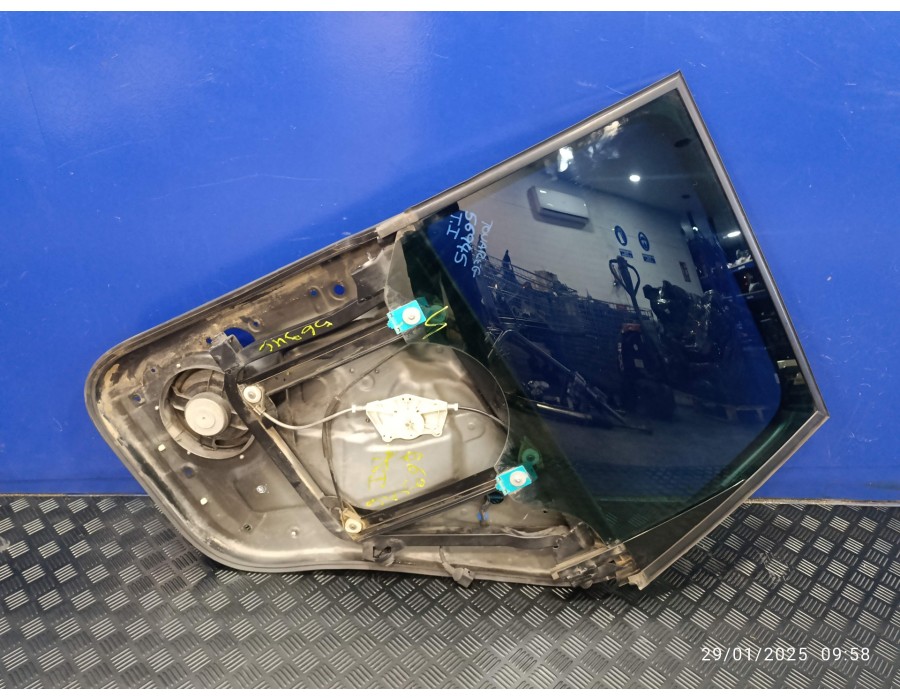 Recambio de elevalunas trasero izquierdo para volkswagen touareg (7l6) 2.5 tdi dpf referencia OEM IAM 3D0959795E 7L6959703 7L683