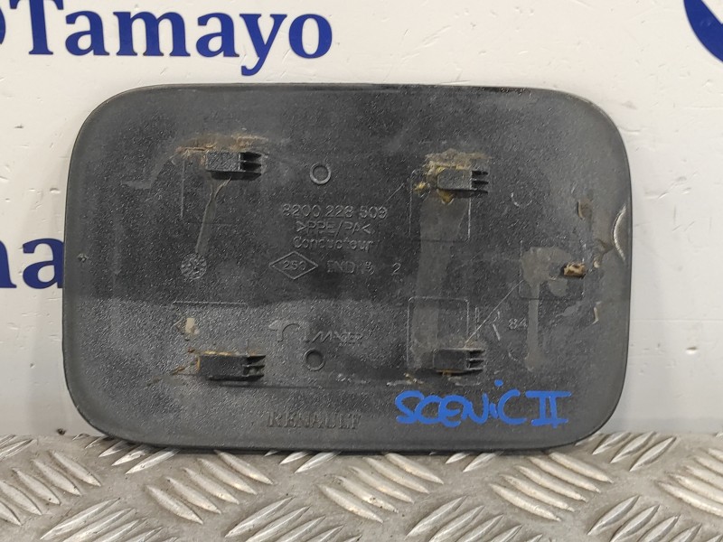 Recambio de tapa exterior combustible para renault scenic ii grand scenic ii referencia OEM IAM 8200228509  
