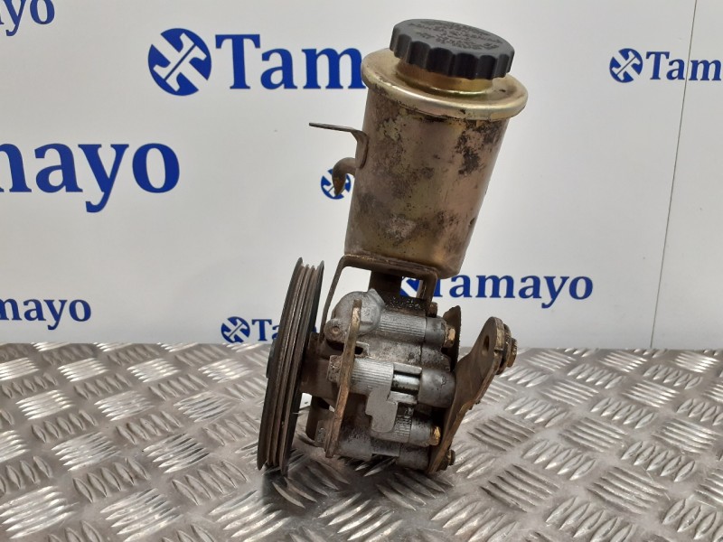 Recambio de bomba direccion para toyota yaris (ncp1/nlp1/scp1) 1.4 turbodiesel cat referencia OEM IAM   