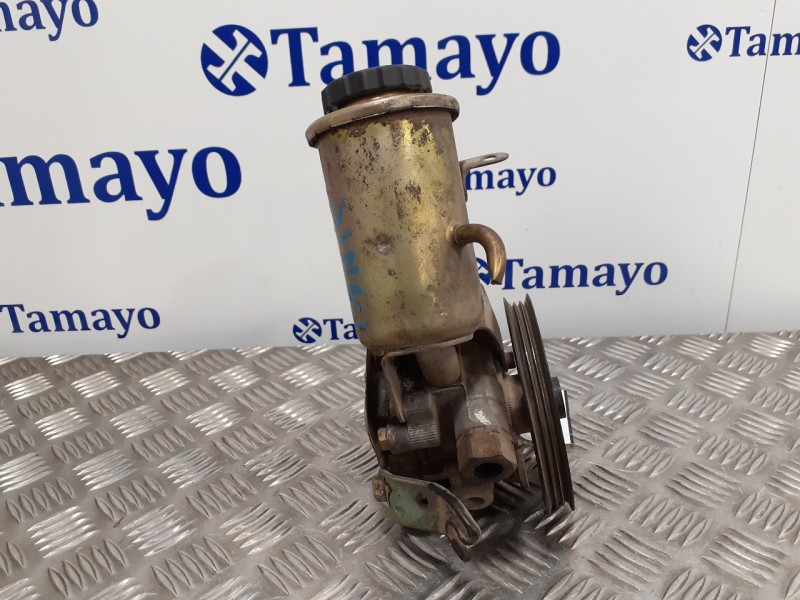 Recambio de bomba direccion para toyota yaris (ncp1/nlp1/scp1) 1.4 turbodiesel cat referencia OEM IAM   
