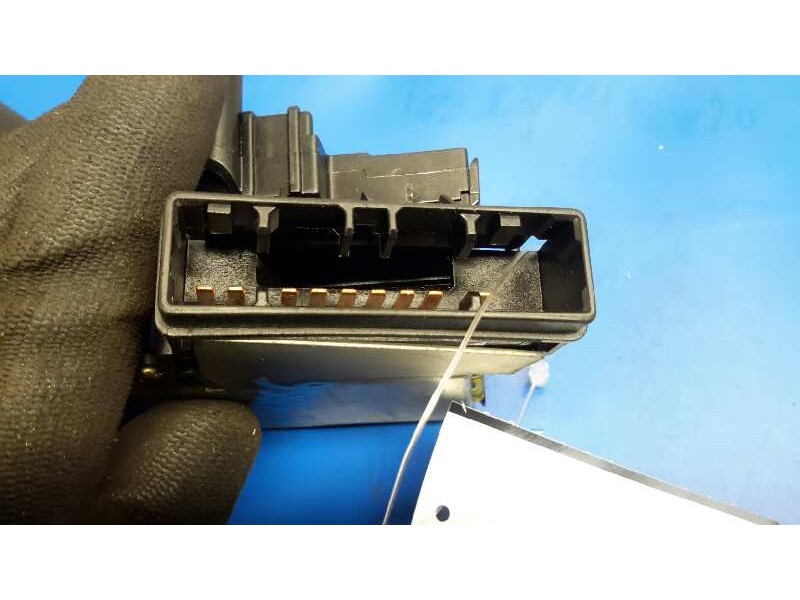 Recambio de mando intermitentes para hyundai accent (mc) 1.5 crdi cat referencia OEM IAM 32932A  