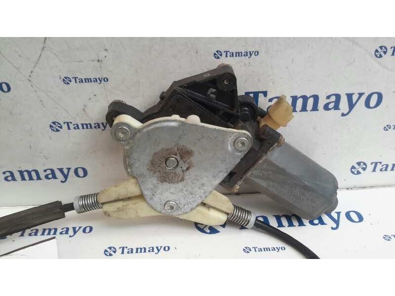 Recambio de elevalunas delantero derecho para toyota avensis berlina (t 22) referencia OEM IAM 0130821745 152686 