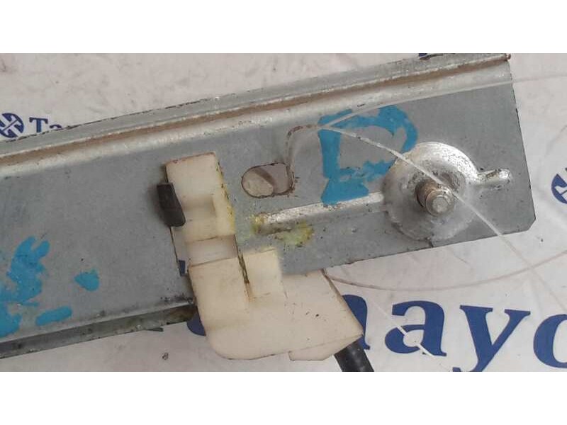 Recambio de elevalunas delantero derecho para toyota avensis berlina (t 22) referencia OEM IAM 0130821745 152686 