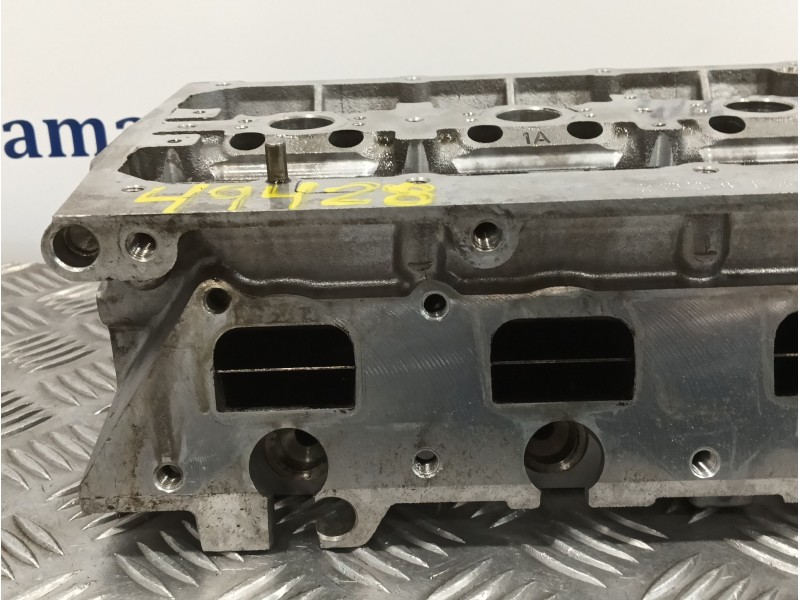 Recambio de culata para audi a3 (8p) referencia OEM IAM 03C103358F  