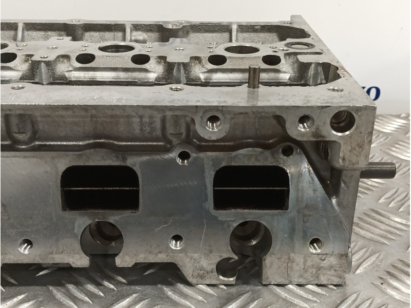 Recambio de culata para audi a3 (8p) referencia OEM IAM 03C103358F  