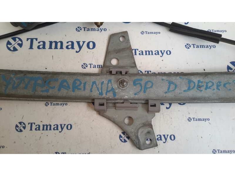 Recambio de elevalunas delantero derecho para toyota carina (t19) referencia OEM IAM 0130821631 152696 