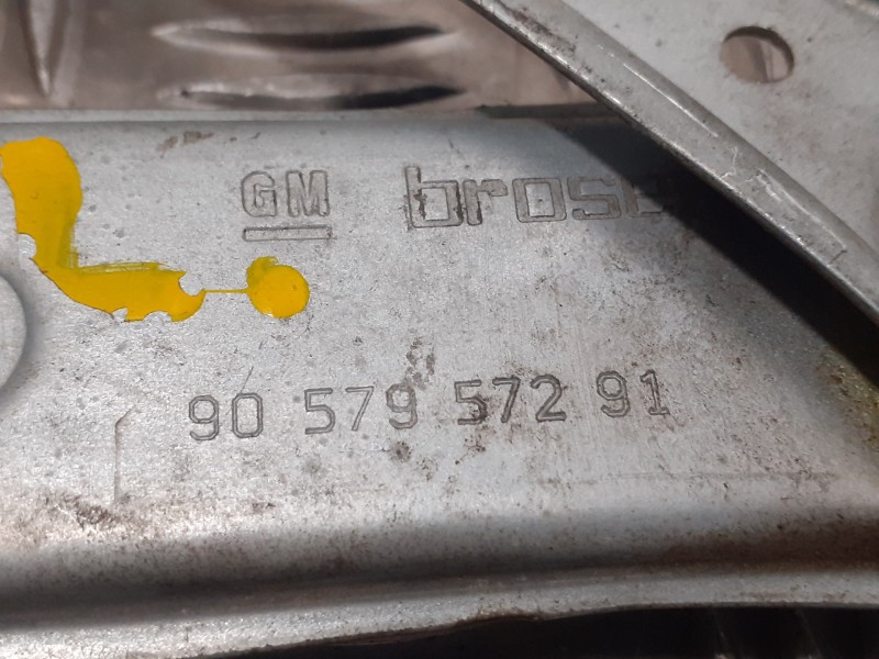 Recambio de elevalunas delantero derecho para opel zafira a referencia OEM IAM 90579356 152710 101250200