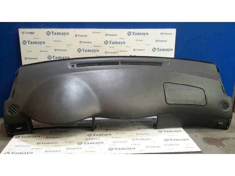 Recambio de salpicadero para toyota corolla (e12) 2.0 d-cat referencia OEM IAM 5530202100B0  