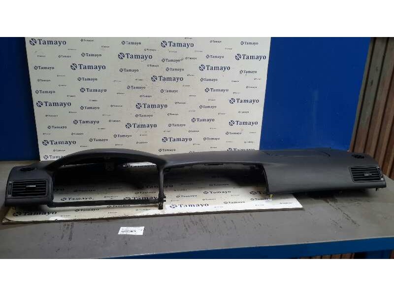 Recambio de salpicadero para toyota corolla (e12) 2.0 d-cat referencia OEM IAM 5530202100B0  