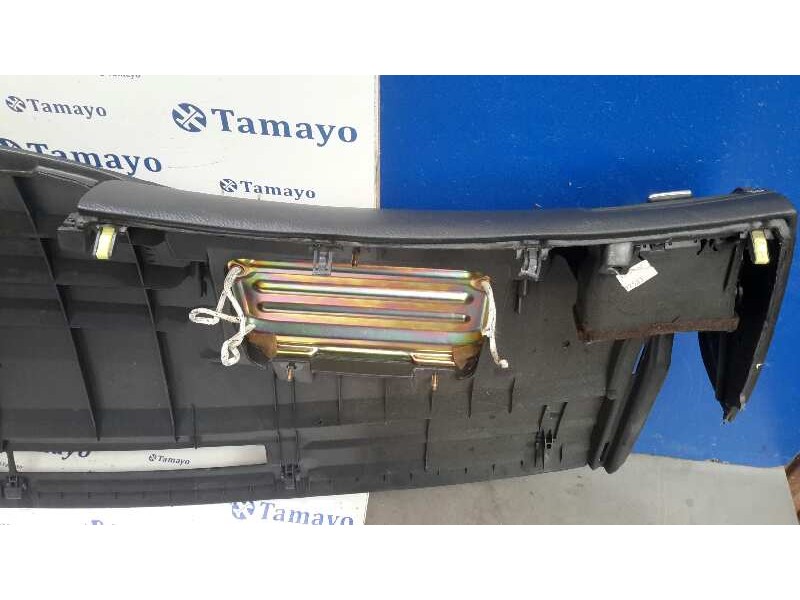 Recambio de salpicadero para toyota corolla (e12) 2.0 d-cat referencia OEM IAM 5530202100B0  