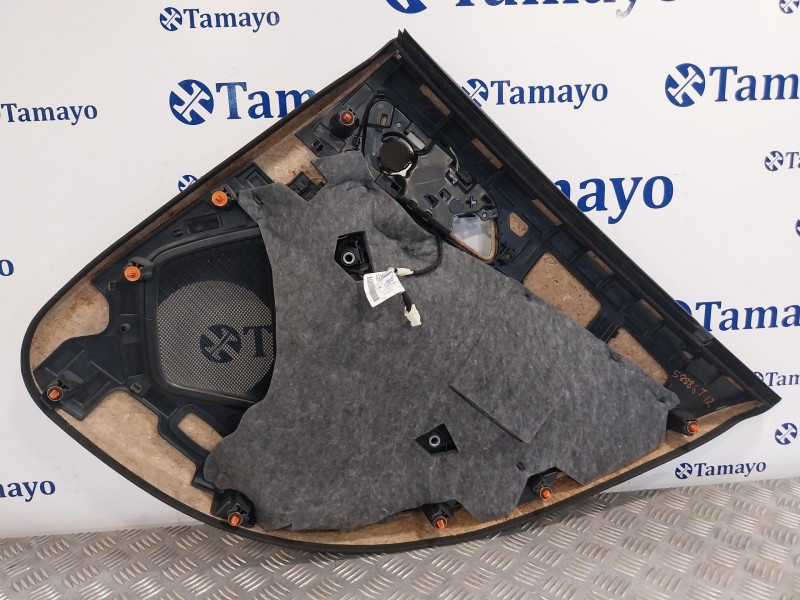 Recambio de guarnecido puerta trasera izquierda para mercedes-benz clase gla (w156) referencia OEM IAM A2469067300 A2465406809 A