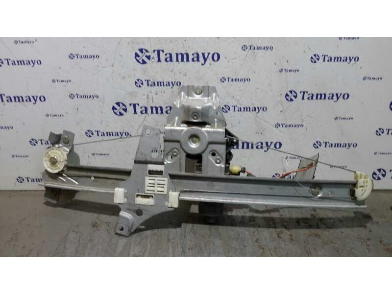 Recambio de elevalunas delantero derecho para toyota avensis berlina (t 22) referencia OEM IAM 100208XXX 152984 