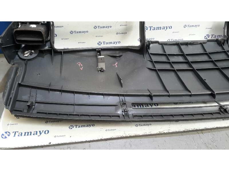 Recambio de salpicadero para toyota corolla (e12) 2.0 d-cat referencia OEM IAM 5530202100B0  