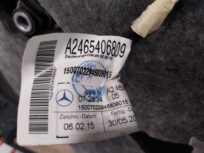 Recambio de guarnecido puerta trasera izquierda para mercedes-benz clase gla (w156) referencia OEM IAM A2469067300 A2465406809 A