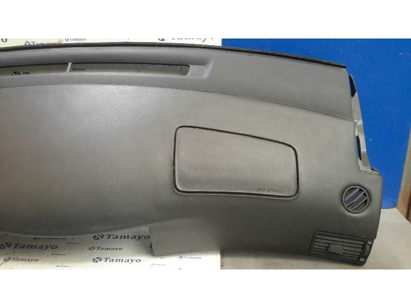 Recambio de salpicadero para toyota corolla (e12) 2.0 d-cat referencia OEM IAM 5530202100B0  