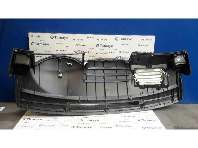 Recambio de salpicadero para toyota corolla (e12) 2.0 d-cat referencia OEM IAM 5530202100B0  