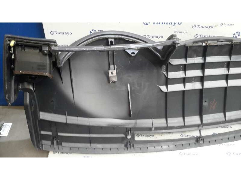 Recambio de salpicadero para toyota corolla (e12) 2.0 d-cat referencia OEM IAM 5530202100B0  