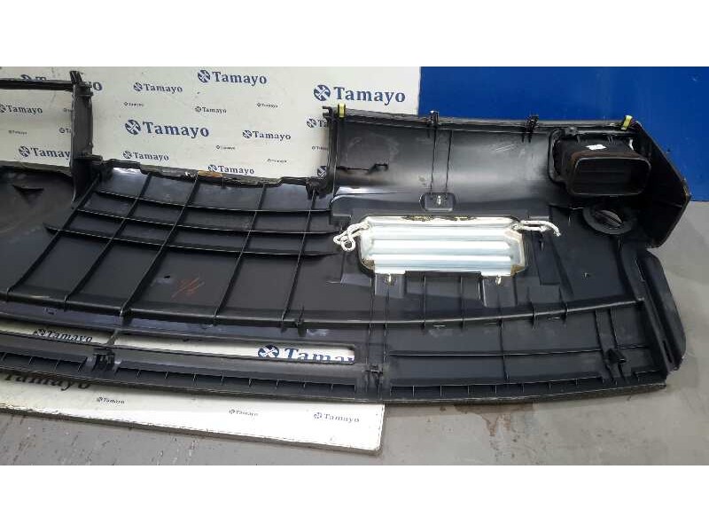 Recambio de salpicadero para toyota corolla (e12) 2.0 d-cat referencia OEM IAM 5530202100B0  