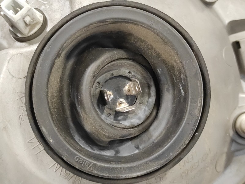 Recambio de faro izquierdo para renault trafic caja cerrada (ab 4.01) referencia OEM IAM 7700311371  