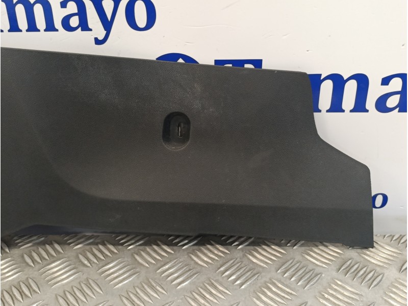 Recambio de moldura para seat leon (5f1) 1.6 tdi referencia OEM IAM 5F1868431  