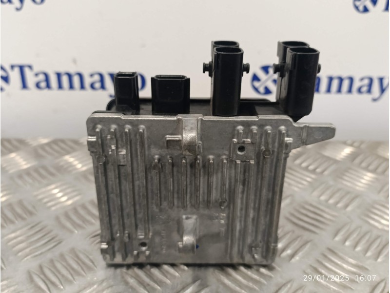 Recambio de modulo electronico para smart forfour eq referencia OEM IAM 6700003893  Q1T36474HAU