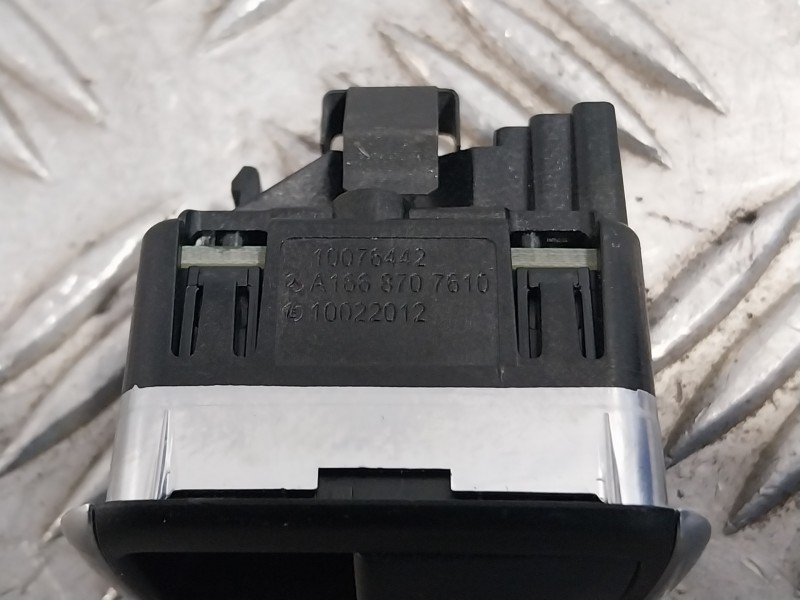 Recambio de interruptor para mercedes-benz clase gla (w156) referencia OEM IAM A1668707610  