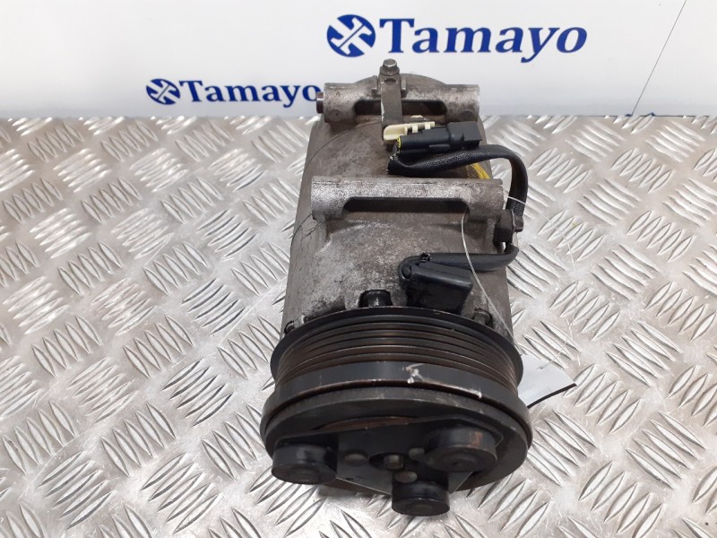 Recambio de compresor aire acondicionado para ford focus ranchera familiar (dnw) 1.8 tddi referencia OEM IAM 4M5H19D629AD  