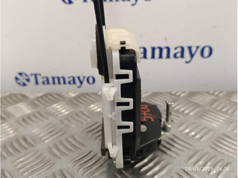 Recambio de cerradura puerta trasera izquierda para subaru xv 2.0 cat referencia OEM IAM   