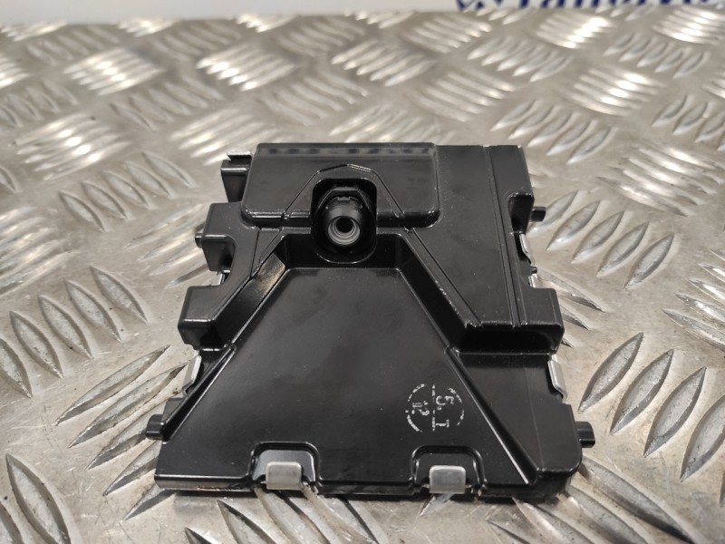 Recambio de camara trasera para toyota prius (zvw50) referencia OEM IAM 8646C47010  0365007372