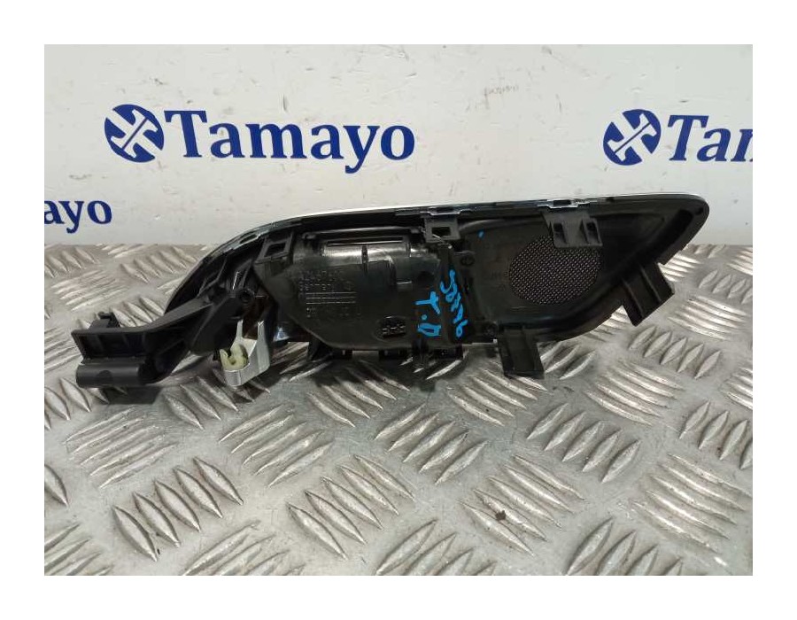 Recambio de maneta interior trasera derecha para mercedes-benz clase gla (w156) referencia OEM IAM A2467300448 A2467600 JC211303