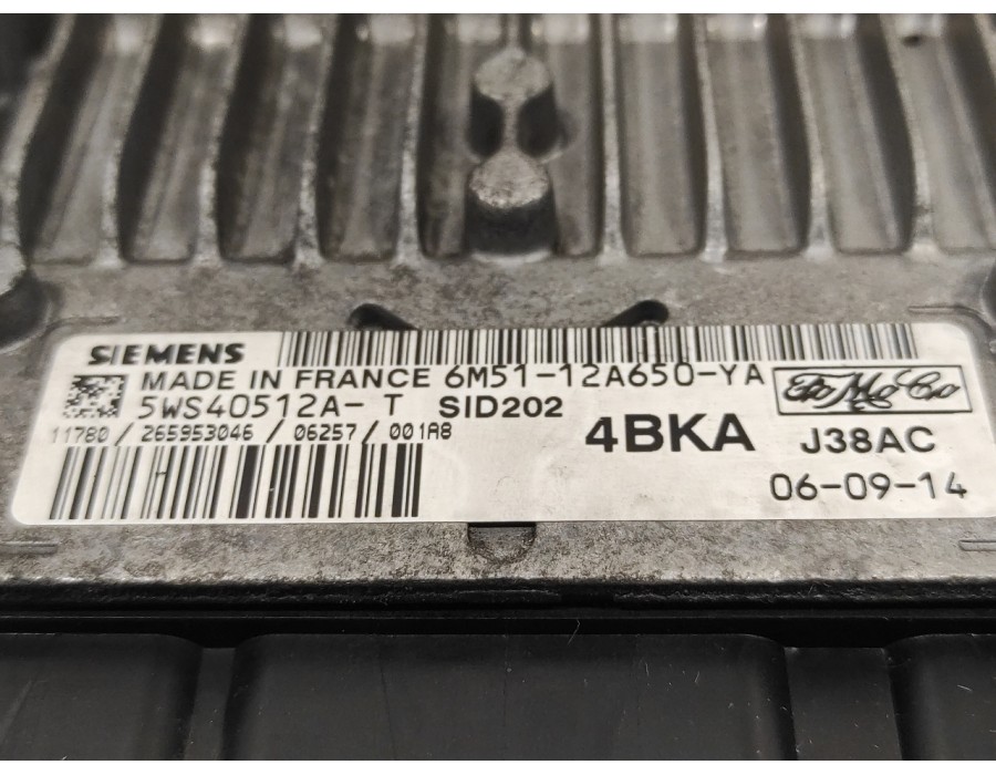 Recambio de centralita motor uce para ford focus ranchera familiar (dnw) 1.8 tddi referencia OEM IAM 5WS40512AT SID202 6M5112A65