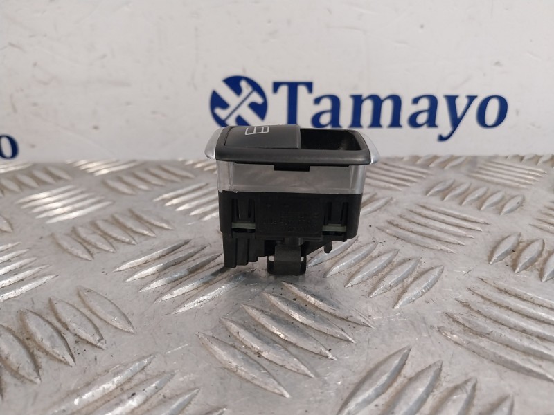 Recambio de mando elevalunas trasero derecho para mercedes-benz clase gla (w156) referencia OEM IAM A2049058102 10075074 1002328