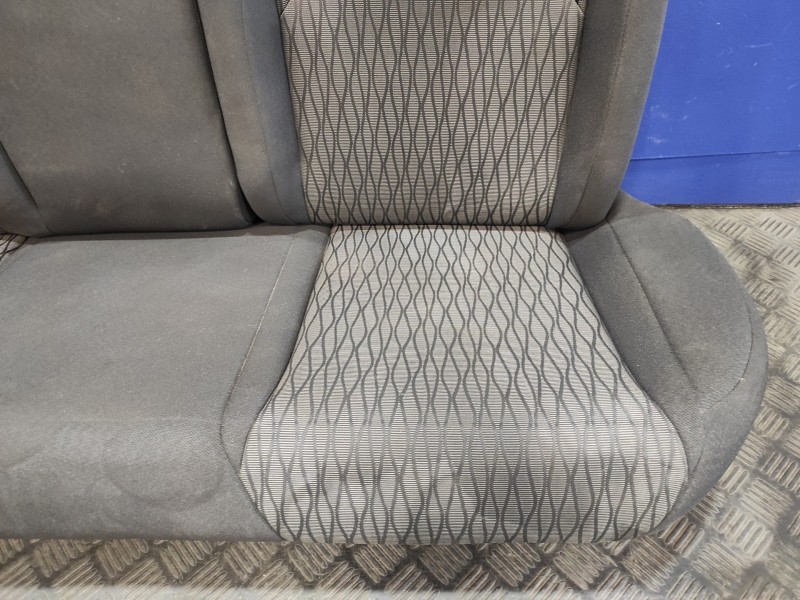 Recambio de asientos traseros para seat leon (5f1) 1.6 tdi referencia OEM IAM 5F0885031  