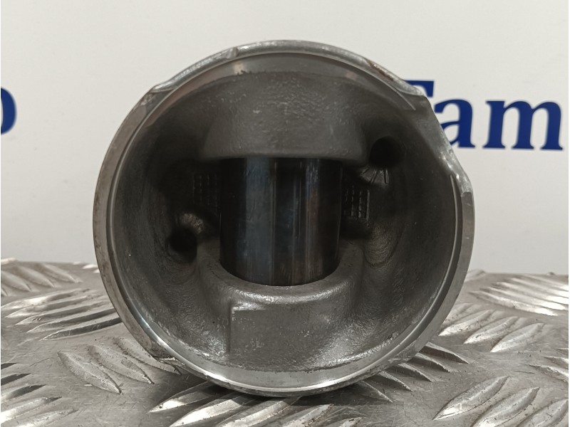 Recambio de piston para nissan qashqai (j11) 1.6 dci turbodiesel cat referencia OEM IAM 080340  