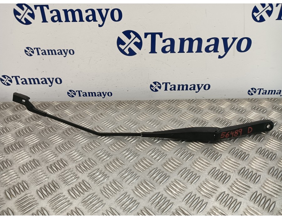 Recambio de brazo limpia delantero derecho para ford fiesta (ccn) 1.25 16v cat referencia OEM IAM 8A6117526BF  