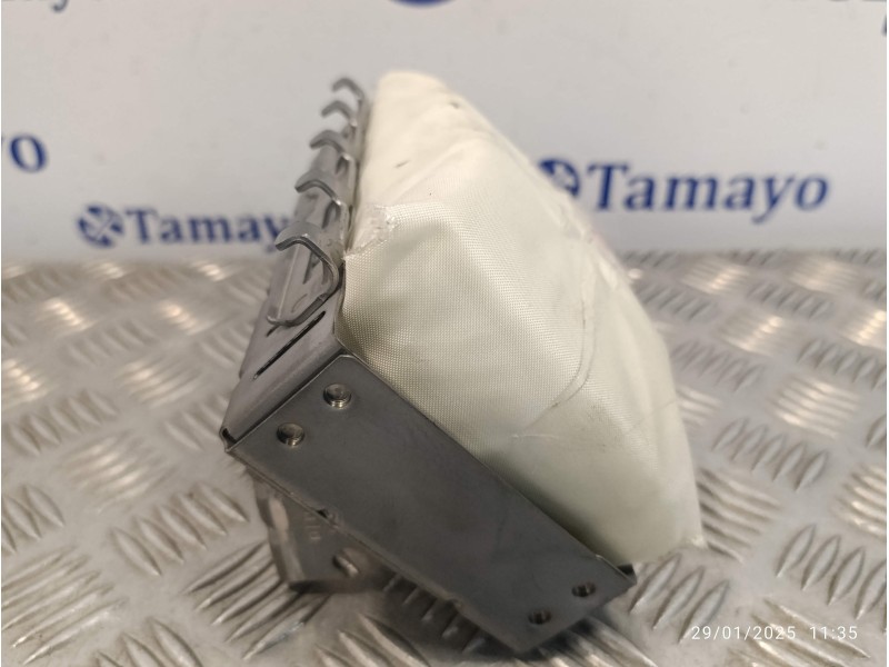 Recambio de airbag rodillas para subaru xv 2.0 cat referencia OEM IAM   
