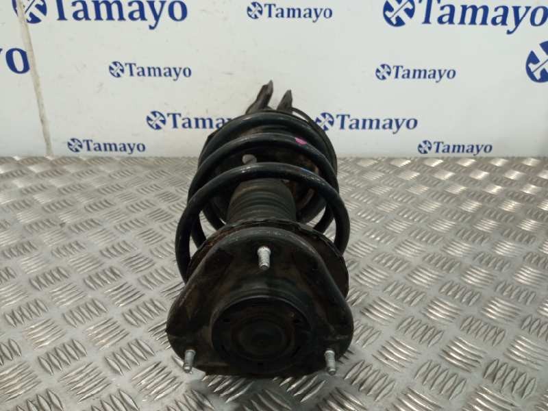 Recambio de amortiguador delantero derecho para toyota avensis wagon (t25) referencia OEM IAM   