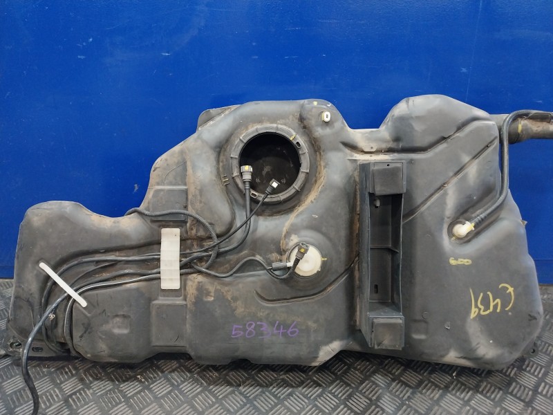 Recambio de deposito combustible para peugeot partner kombi referencia OEM IAM 9672076680  