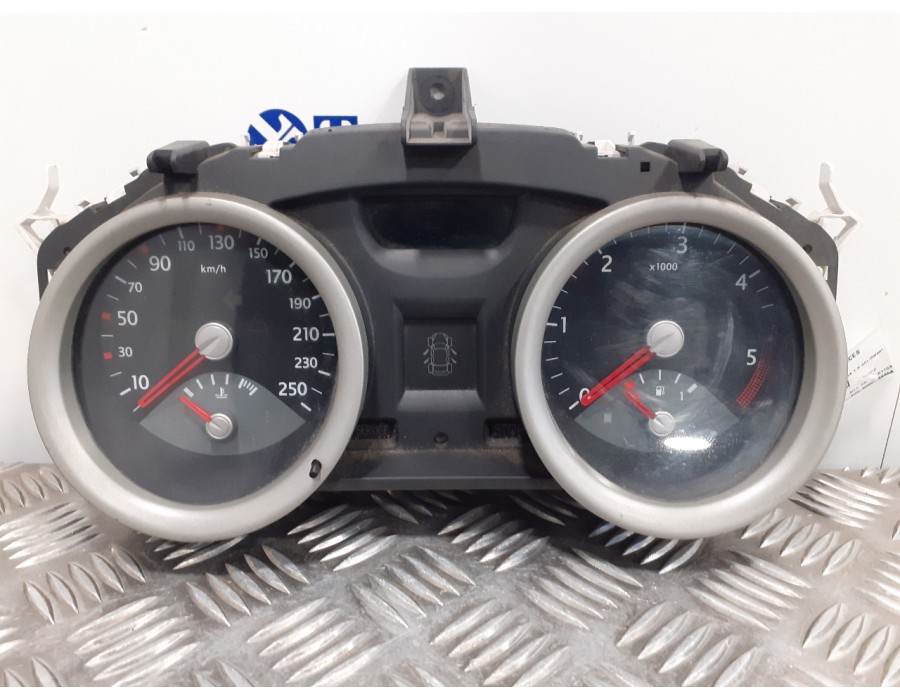 Recambio de cuadro instrumentos para renault megane ii classic berlina 1.5 dci diesel referencia OEM IAM 8200399695 2RPF14B115AQ