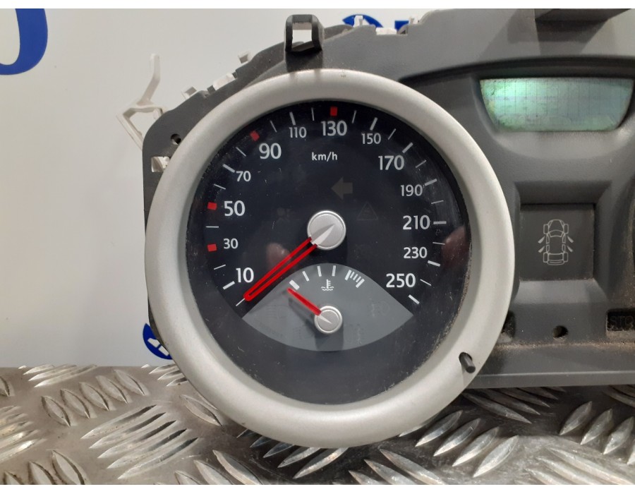 Recambio de cuadro instrumentos para renault megane ii classic berlina 1.5 dci diesel referencia OEM IAM 8200399695 2RPF14B115AQ