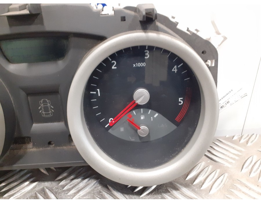 Recambio de cuadro instrumentos para renault megane ii classic berlina 1.5 dci diesel referencia OEM IAM 8200399695 2RPF14B115AQ
