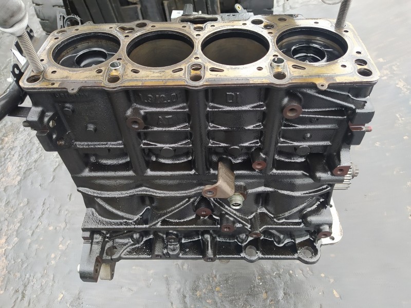 Recambio de bloque para seat toledo (5p2) 1.9 tdi referencia OEM IAM 038103021AT  