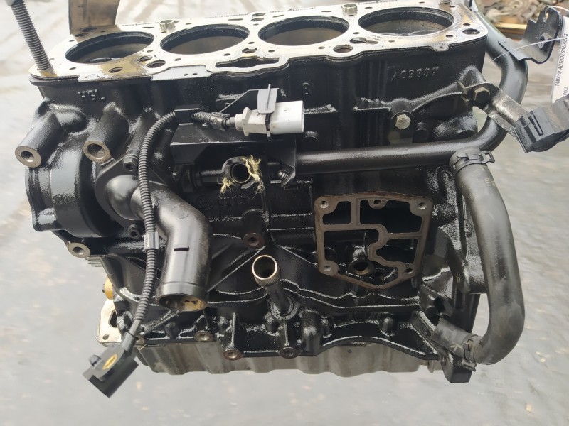 Recambio de bloque para seat toledo (5p2) 1.9 tdi referencia OEM IAM 038103021AT  
